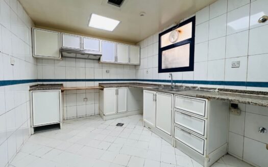 Elegant 2BHK l Close to MOI l Family Sharing Allow